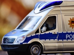 Niemcy: wjechał w grupę przechodniów. Wśród poszkodowanych jego żona i córka