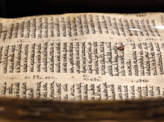 Badacze nie potrafili. Sztuczna inteligencja rozwikłała sekrety Biblii