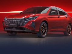 Dongfeng z pierwszym salonem w Polsce. Za 195-konną limuzynę zapłacimy 99 900 zł