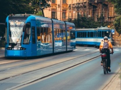 W czterech miastach zarabia się powyżej 10 tys. zł. Gdzie pracować, by najwięcej zarabiać?