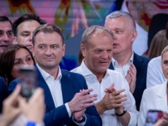 Pięć etapów żałoby. Koalicja Donalda Tuska godzi się z przegraną w wyborach [OPINIA]