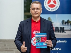 Ktoś nieznajomy podarował mi cząstkę siebie [ Społeczeństwo ]