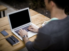 Dzień Informatyka. Wynagrodzenia w IT