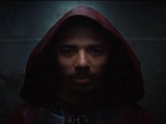 Ironheart. The Hood na nowym klipie z serialu Marvela