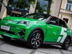 Czasy, kiedy wystarczało by samochód stał w salonie, już się skończyły. Dealerzy ruszyli na wydarzenia