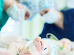 Terapia kosztuje 40 tys. zł tygodniowo. 