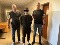 Krwawa awantura na Czechowie. Mężczyzna usłyszał zarzut usiłowania zabójstwa