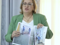 Radna PiS zrobiła zdjęcia zwłok w szpitalu. Zszokowała wszystkich. Nagle pokazała je na sesji
