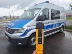 Nie do wiary, kto miał wsiąść za kółko. Policja przerwała wycieczkę dzieci