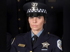 Nie ścigany przestępca ale funkcjonariusz przypadkowo zastrzelił chicagowską policjantkę