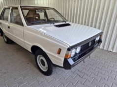 Stał w garażu ponad 40 lat. Fabrycznie nowy Polonez na sprzedaż. Cena zaskakuje