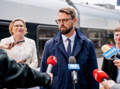 Zintegrowany bilet połączy komunikację miejską z pociągami POLREGIO