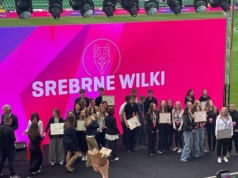 Srebrny i Brązowy Wilk dla uczniów I LO [ Szkoły i uczelnie ]