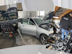 Auta ginęły, a ślad się urywał. Policja w końcu dopadła ich na niepozornej posesji