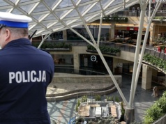 Wstrząsające odkrycie w Złotych Tarasach. Znaleźli ciało młodego mężczyzny