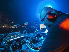 Już w tym tygodniu Carl Cox w Polsce z nowym live actem. „Ten projekt znaczy dla mnie wszystko”