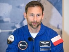 Sławosz Uznański-Wiśniewski nie poleci na razie w Kosmos. Kłopoty z rakietą