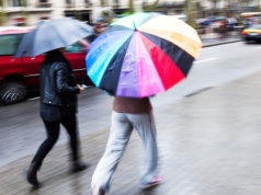 Burze na wschodzie, cieplej na zachodzie. To nie będzie dobra prognoza dla wielu regionów.