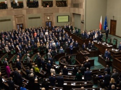 SONDAŻ. Koalicja 13 Grudnia straciłaby władzę!