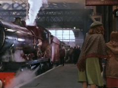 Powstaje peron 9 i ¾! Zobacz zdjęcia z planu serialu Harry Potter