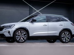 Renault Austral: możliwy brak komunikatów ostrzegawczych ABS/ESP. Akcja serwisowa