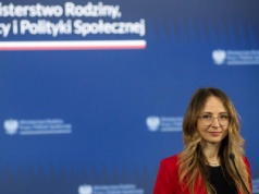 Spór o płacę minimalną. Resort rodziny schodzi jednak poniżej 5 tys. zł