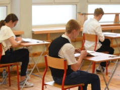Bez tego uczeń nie skończy podstawówki. Już ruszyły dodatkowe terminy egzaminów ósmoklasisty 2025