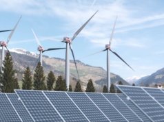 Ile wody zużywa fotowoltaika i turbiny wiatrowe przy produkcji zielonej energii?