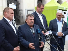 Rolnicy: straty są naprawdę potężne, potrzebujemy pilnej pomocy rządu