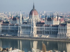 Węgry: ministerstwo kultury będzie decydować o akceptacji imion obcych rodzimej kulturze