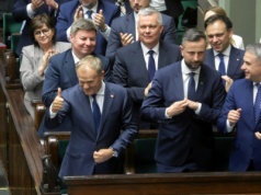 Donald Tusk nie ma planu B. Tak rząd daleko nie zajedzie [OPINIA]