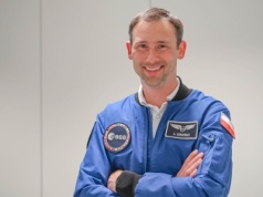 Sławosz Uznański-Wiśniewski leci w kosmos. Nieoficjalnie: Jest nowy termin startu rakiety Muska