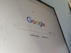 Jeszcze więcej AI w wyszukiwarce. Google testuje Waszą cierpliwość