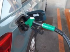 Paliwo tańsze o 50 gr. Pierwsza firma ujawniła wakacyjną promocję