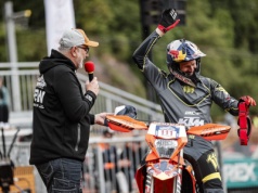 SuperEnduro na Mazurach? Taddy Błażusiak lubi to!
