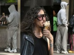 Michał Szpak pałaszuje lody na mieście w towarzystwie tajemniczego znajomego. Do lodziarni wyszedł w bamboszach. Stylowo?