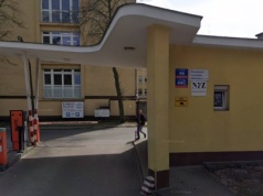 Tragiczny wypadek w Otwocku. Lekarka przygnieciona przez samochód