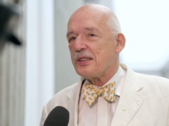 Polityk o… kadrze piłkarek. “Dopuszczono wszystkie poza Gibraltarem?”