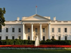 Iran zaatakowany przez izraelskie rakiety. Jest reakcja USA