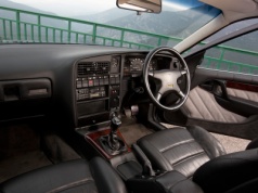 Używany Opel Omega za 400 tys. zł. To powinno wam wystarczyć