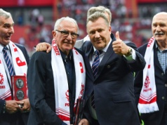 Piechniczek: Dla mnie faworytem jest Jan Urban. Umie rozmawiać z piłkarzami