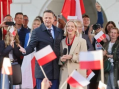 Do trzech razy sztuka? Polacy jasno o kolejnym starcie Trzaskowskiego