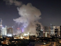 Iran wystrzelił na Izrael 150 rakiet. Są nagrania. 