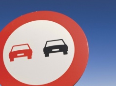 Nowe znaki drogowe zatwierdzone. Polacy z pewnością je zobaczą