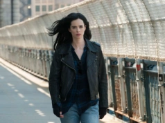Krysten Ritter nic się nie zmieniła jako Jessica Jones. Nowe zdjęcia z planu Daredevil: Odrodzenie