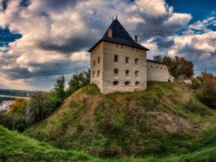 Znaleźli tajną komnatę zamurowaną od 350 lat! Kryje wejście do lochów ze złotem?