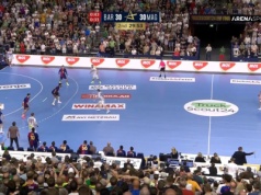 Jest 30:30, Barcelona się broni! Ostatnia akcja meczu w półfinale Ligi Mistrzów