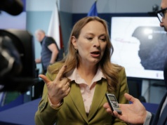Gorzki wpis polityczki Polski 2050. 