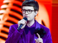Gwiazda Netfliksa poprowadziła imprezę TVP. Widzowie mocno podzieleni