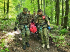 Nielegalni migranci z Bliskiego Wschodu i dwa pościgi. KaOSG prowadziło działania w powiecie gorlickim [ZDJĘCIA, WIDEO]